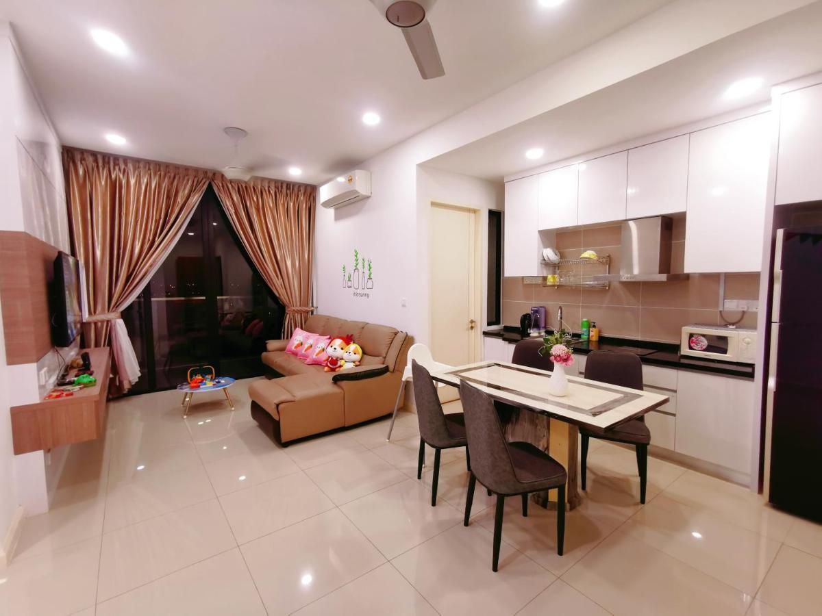 Legoland- Hapysunshine@dpristine-2b2r-8px Lakeview Apartment Nusajaya (Iskandar Puteri)